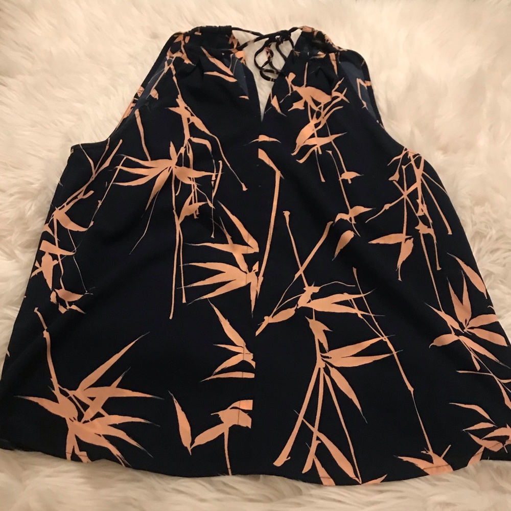 3/$35 NWOT Blue/Pink Floral Banana Republic Blouse